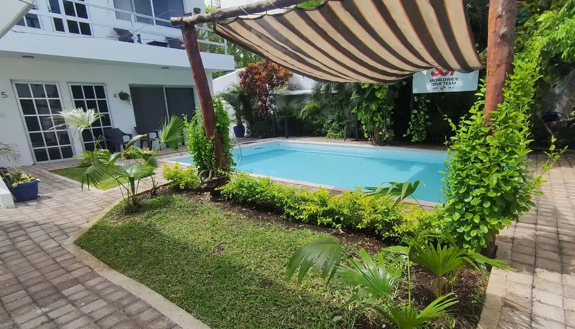 Azul Mar Puerto Morelos pool